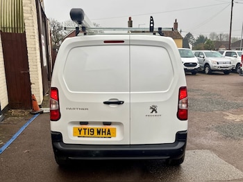 Used Peugeot Partner 2019 for sale - 75700408: Photo