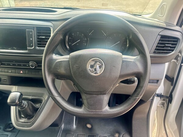 Used Vauxhall Vivaro 2019 for sale - 76182520: Photo 21