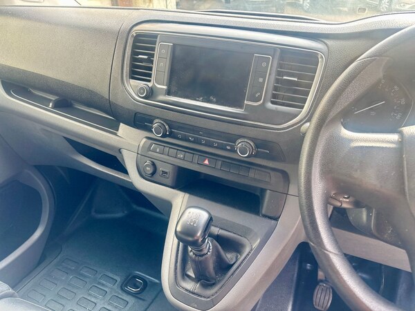 Used Vauxhall Vivaro 2019 for sale - 76182520: Photo 22
