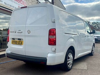 Used Vauxhall Vivaro 2019 for sale - 76182520: Photo