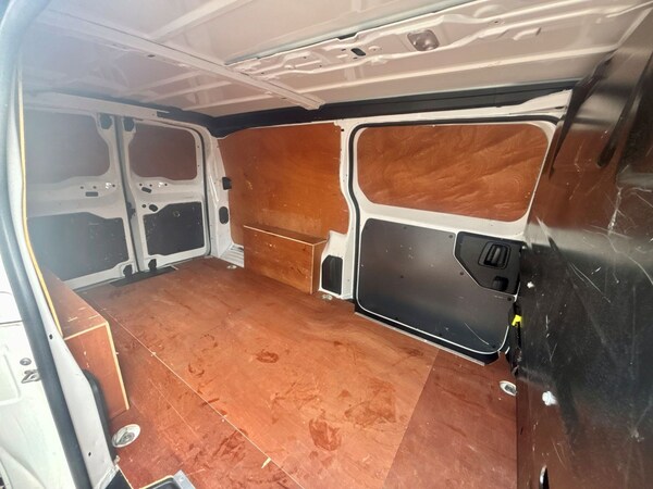 Used Vauxhall Vivaro 2019 for sale - 76182520: Photo 8