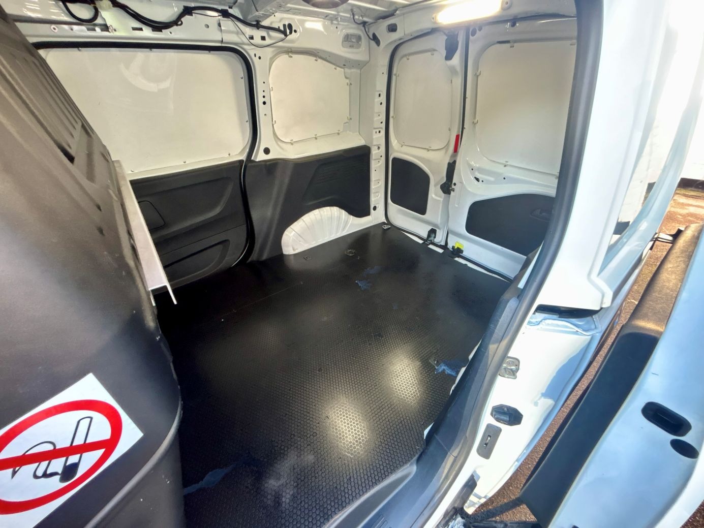 Used Vauxhall Combo 2019 for sale - 76401827: Photo 8