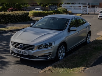 Used Volvo S60 2014 for sale - 76157304: Photo