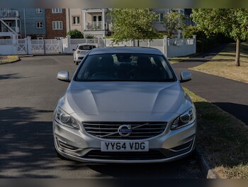 Used Volvo S60 2014 for sale - 76157304: Photo
