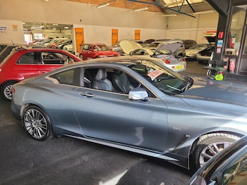 Used Infiniti Q60 2017 for sale - 78296437: Photo