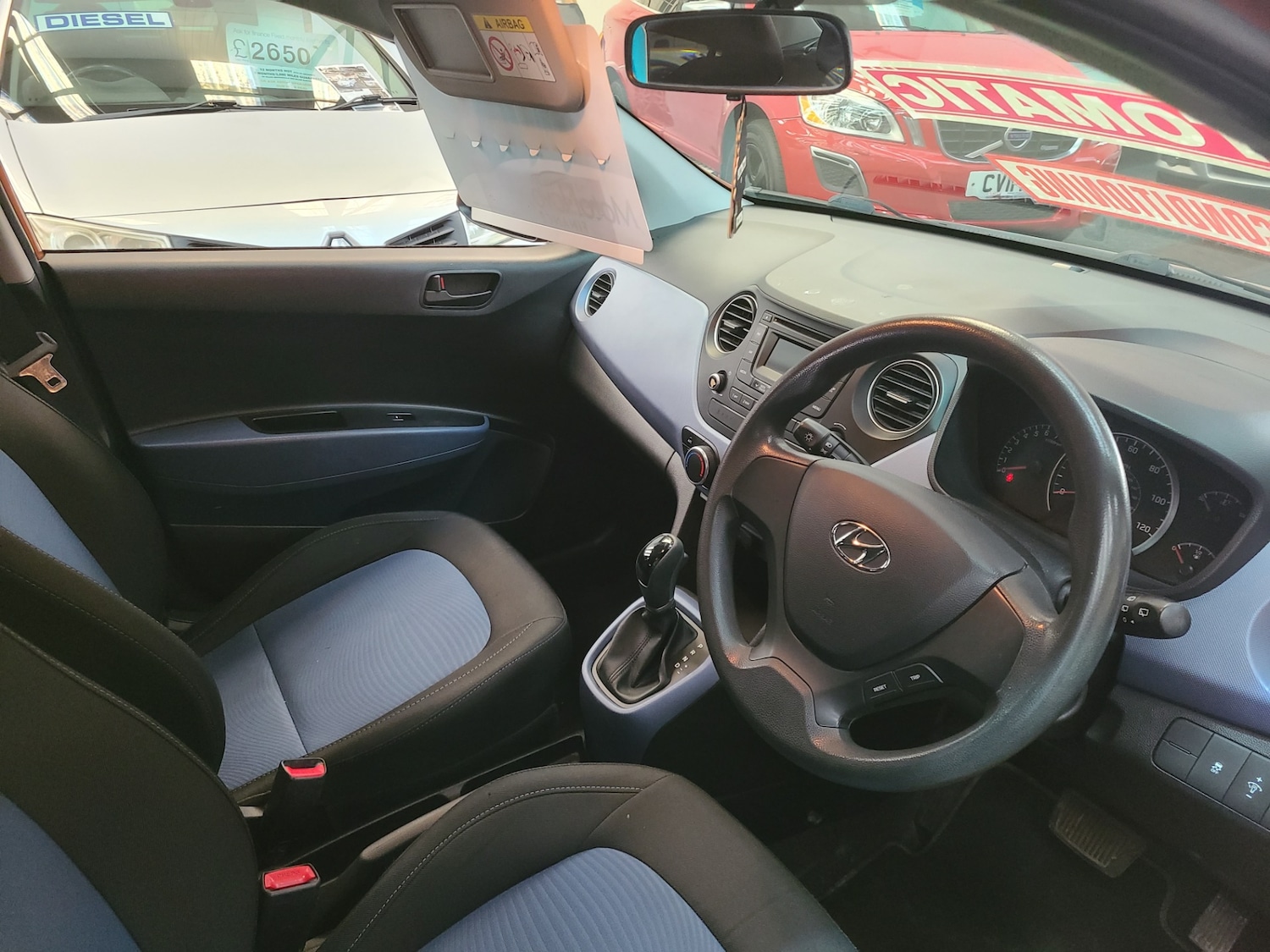 Used Hyundai i10 2014 for sale - 76640104: Photo 5