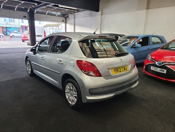 Used Peugeot 207 2012 for sale - 76750218: Photo