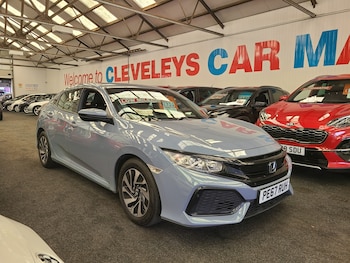 Used Honda Civic 2017 for sale - 79004498: Photo