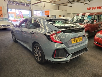 Used Honda Civic 2017 for sale - 79004498: Photo