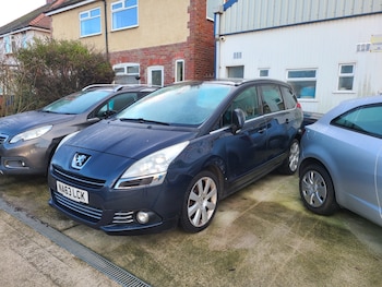 2013 (63) - 1.6 e-HDi Diesel 115 Allure Automatic 5-Door