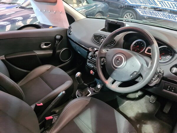 Used Renault Clio 2013 for sale - 72863395: Photo 5