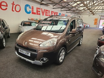 Used Peugeot Partner Tepee 2014 for sale - 78792323: Photo