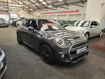 2019 (68) - 2.0 Cooper S Sport II 3-Door