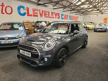 Used MINI Hatch 2019 for sale - 76707011: Photo