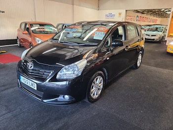 Used Toyota Verso 2012 for sale - 77063510: Photo