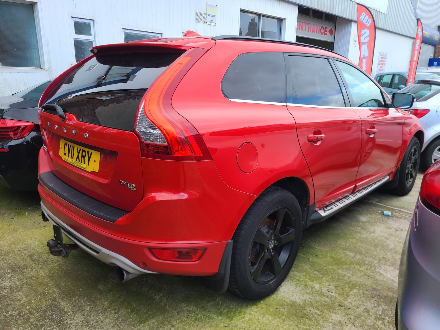 Used Volvo XC60 2011 for sale - 76205750: Photo 2