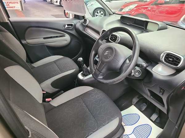 Used Citroen C3 Picasso 2012 for sale - 75700374: Photo 5