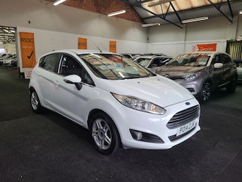 Used Ford Fiesta 2014 for sale - 76707010: Photo