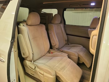 Used Toyota Vellfire 2010 for sale - 78340522: Photo