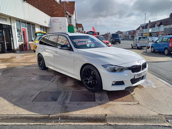 Used BMW 3 Series 2016 for sale - 64431736: Photo 2