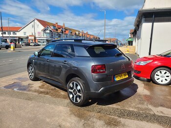 Used Citroen C4 Cactus 2015 for sale - 78477502: Photo