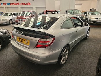 Used Mercedes-Benz C Class 2006 for sale - 78340519: Photo