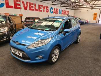 Ford, Fiesta 2015 1.25 82 Zetec 3dr- Voice Control, Bluetooth, Electric Front Windows, Isofix