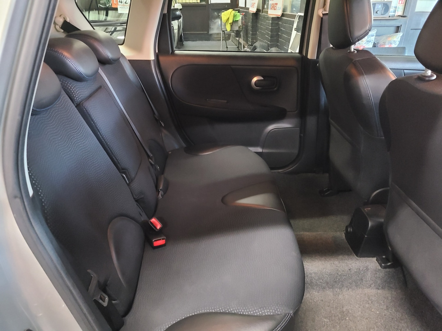 Used Nissan Note 2012 for sale - 77063515: Photo 6