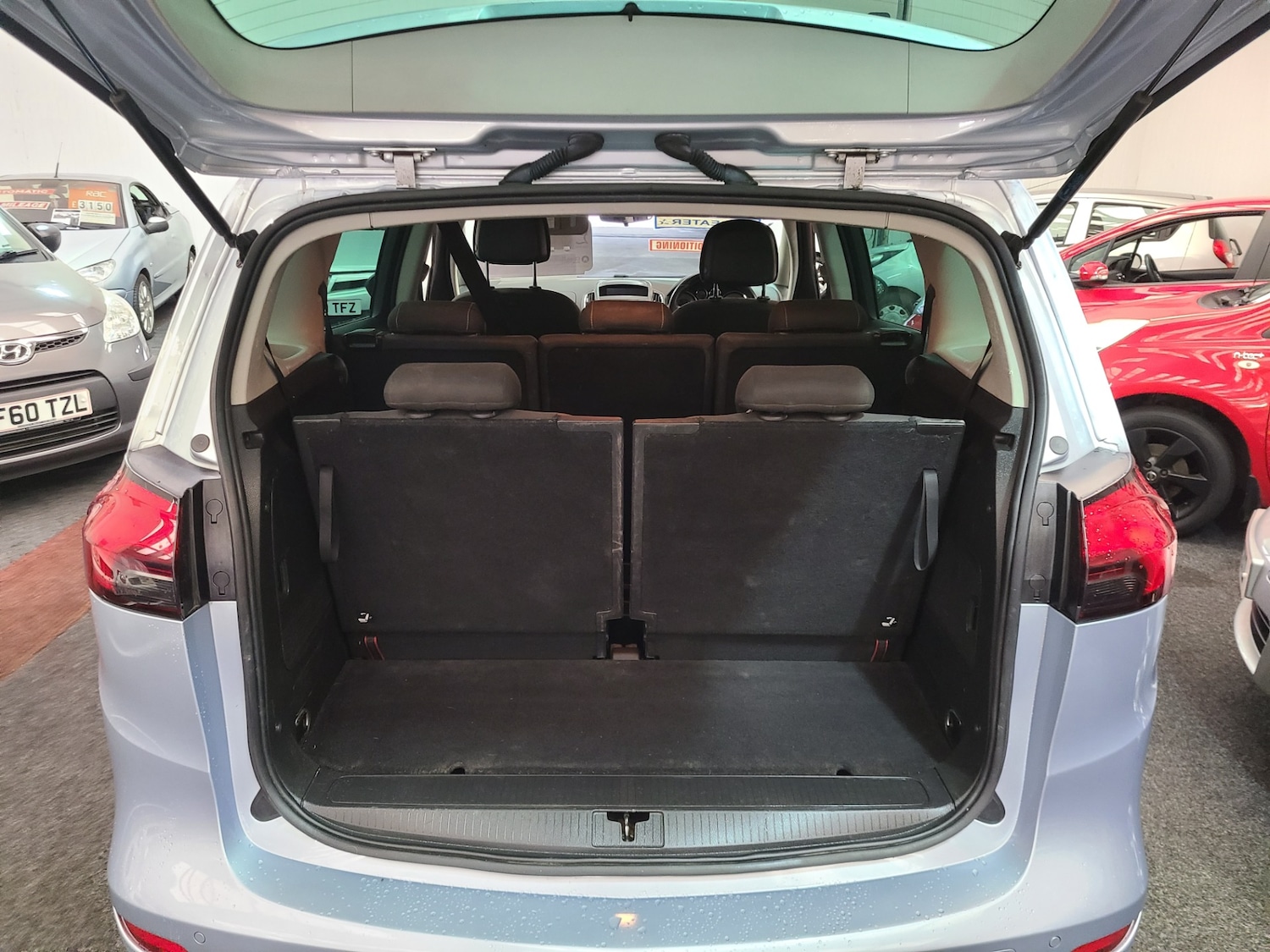 Used Vauxhall Zafira 2015 for sale - 76205755: Photo 9