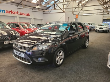 Used Ford Focus 2010 for sale - 79125244: Photo
