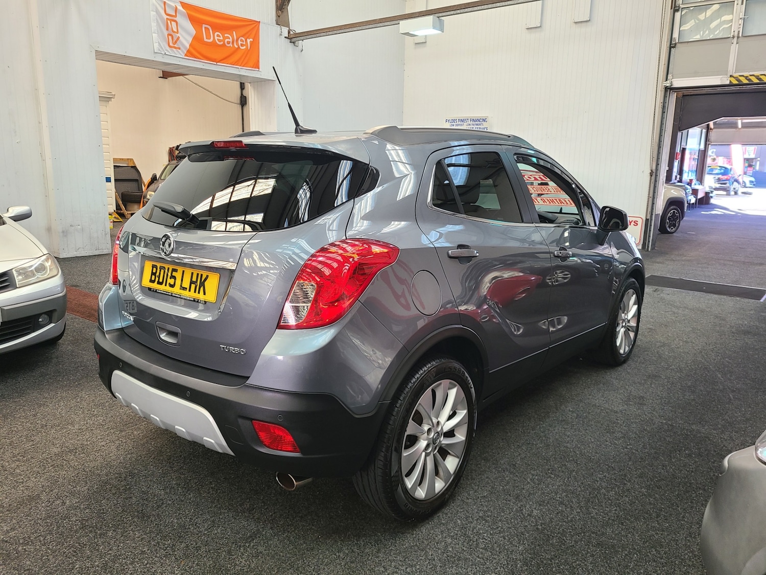 Used Vauxhall Mokka 2015 for sale - 76329799: Photo 2