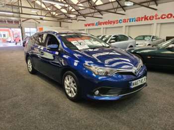 Used Toyota Auris 2017 for sale - 74353472: Photo