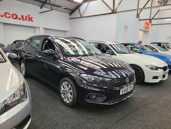 2016 (66) - 1.6 Multijet Diesel 'Easy Plus' Estate 5-Door