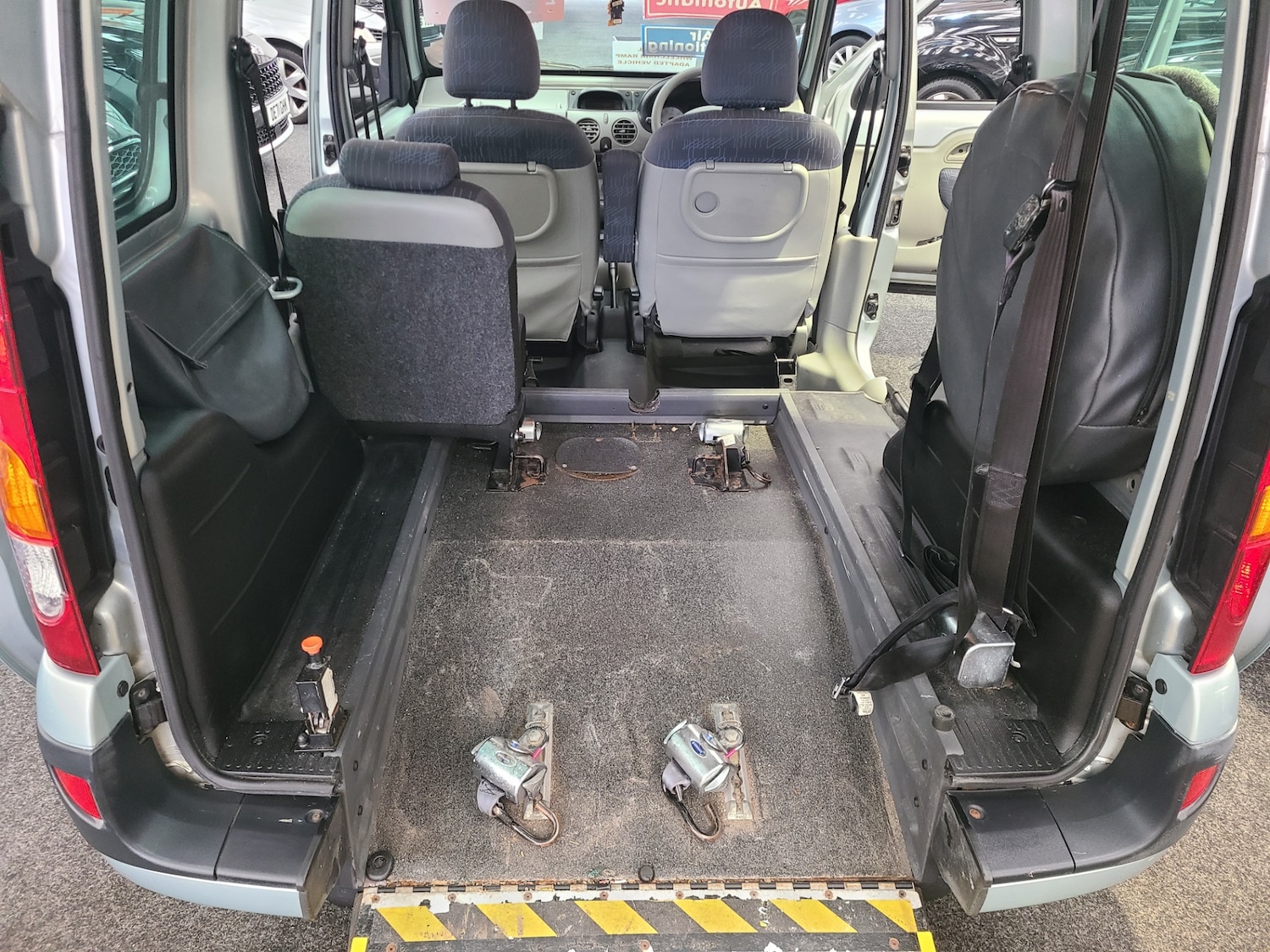 Used Renault Kangoo 2009 for sale - 76588650: Photo 11