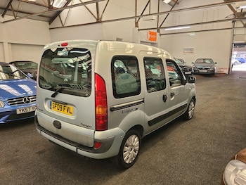 Used Renault Kangoo 2009 for sale - 76588650: Photo