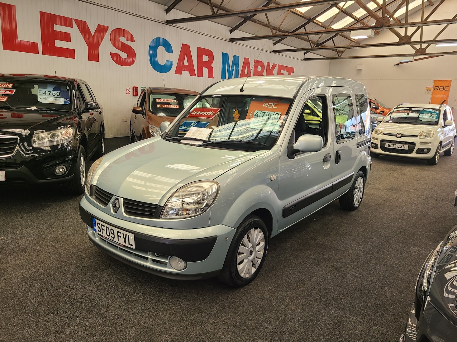 Used Renault Kangoo 2009 for sale - 76588650: Photo 4