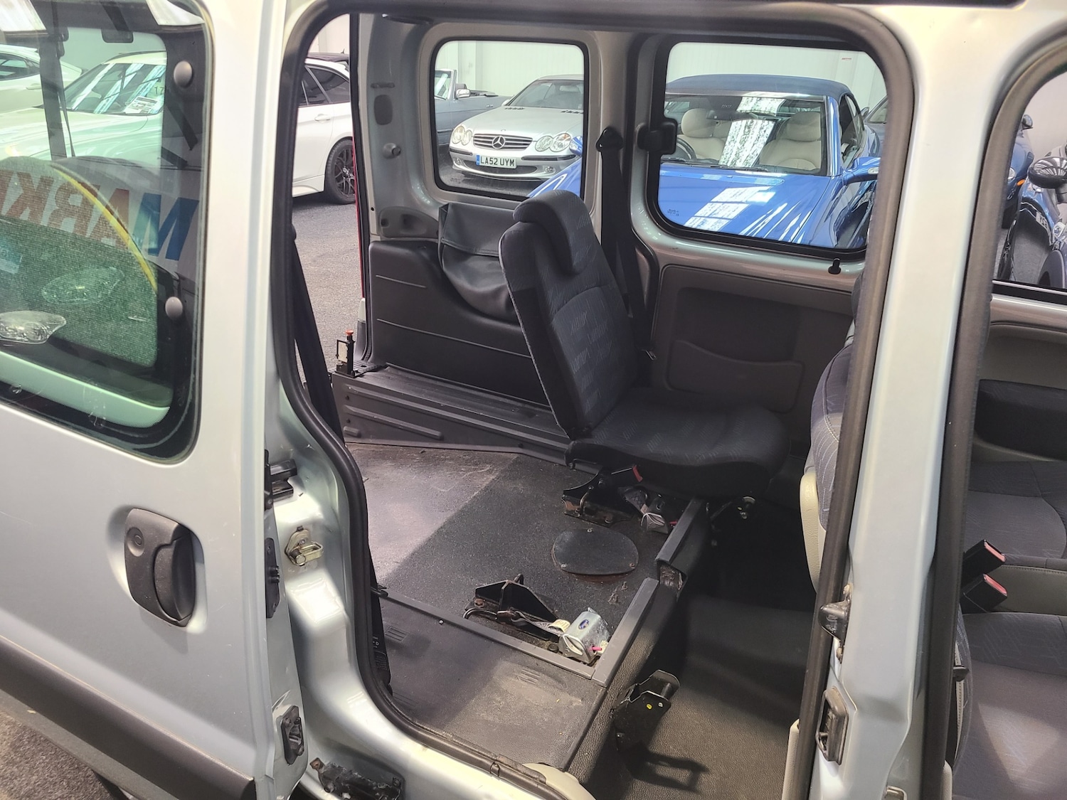 Used Renault Kangoo 2009 for sale - 76588650: Photo 9