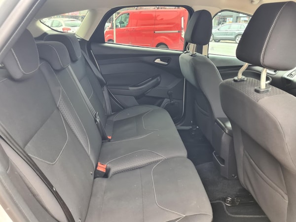 Used Ford Focus 2015 for sale - 67563785: Photo 6