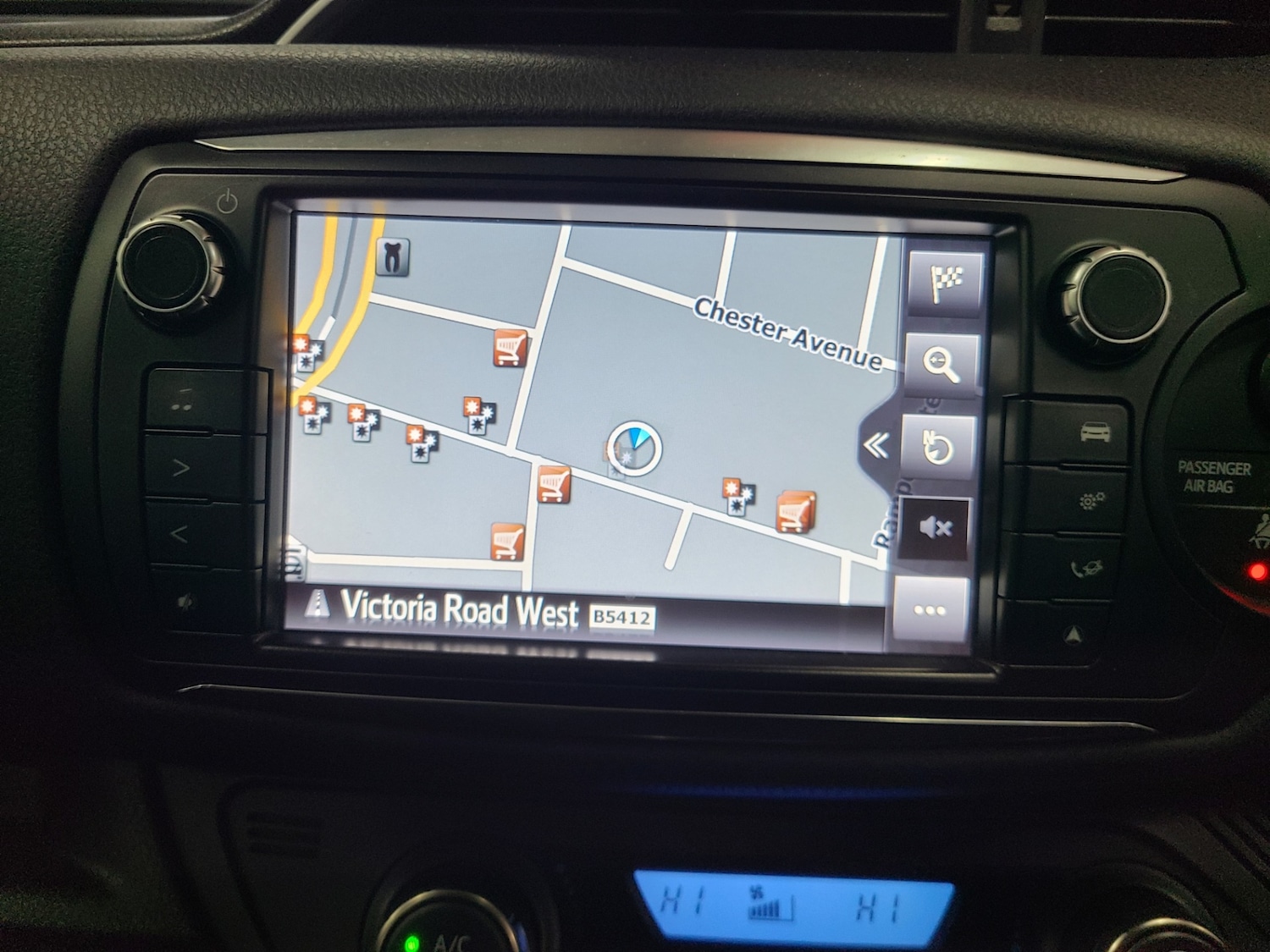 Used Toyota Yaris 2016 for sale - 76504543: Photo 9