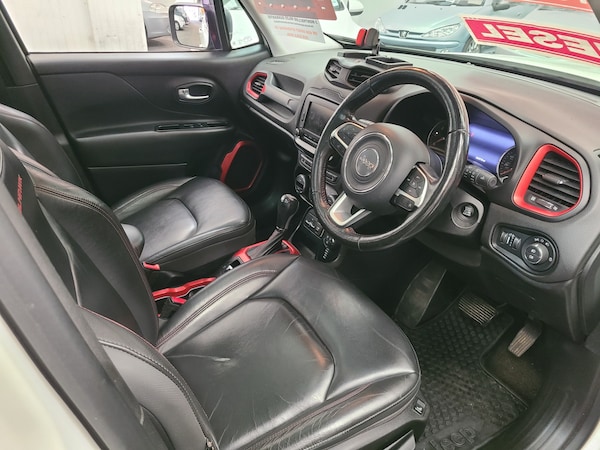 Used Jeep Renegade 2015 for sale - 76205729: Photo 5