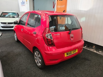 Used Hyundai i10 2011 for sale - 76750221: Photo