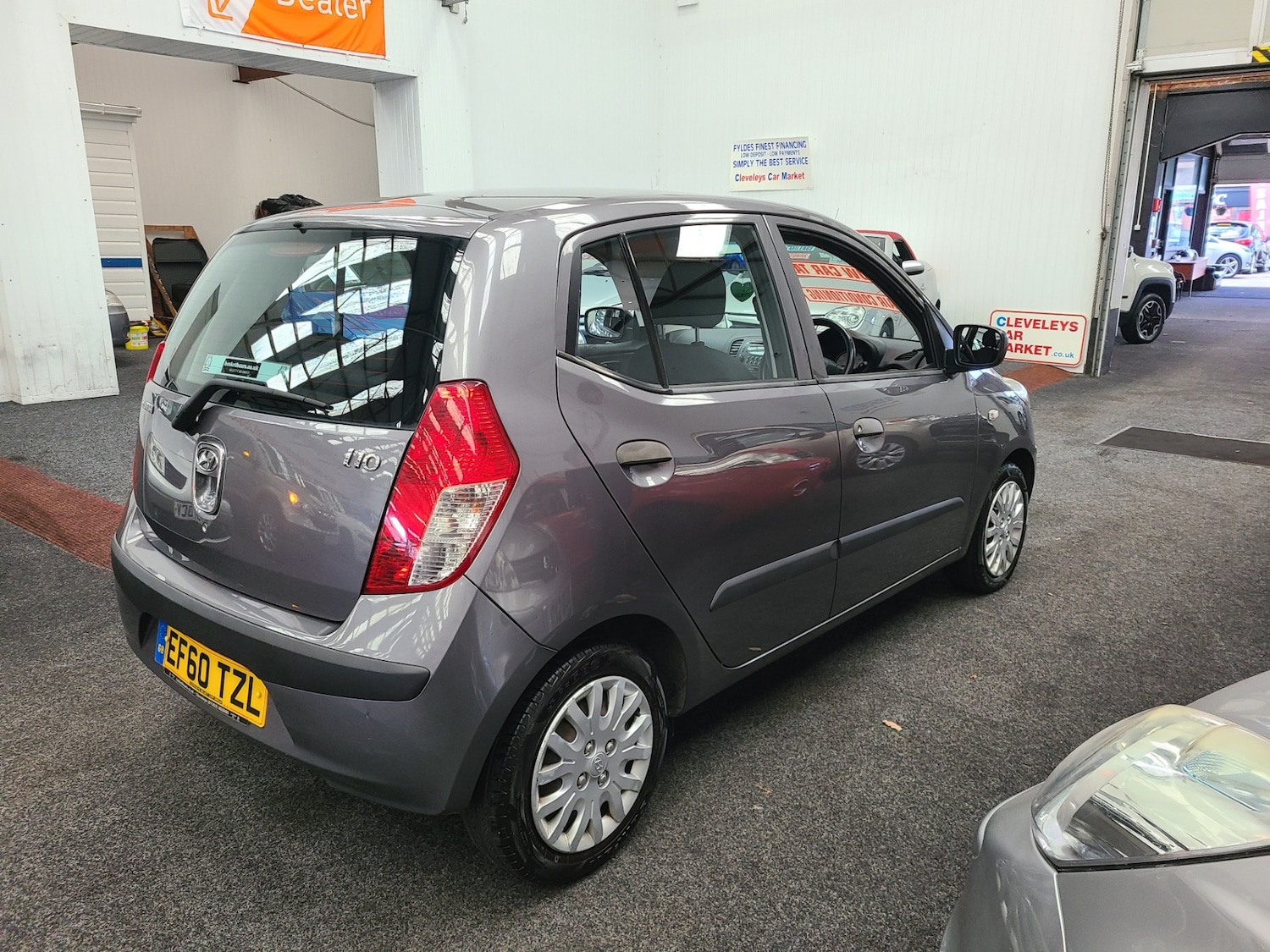 Used Hyundai i10 2010 for sale - 76374408: Photo 2
