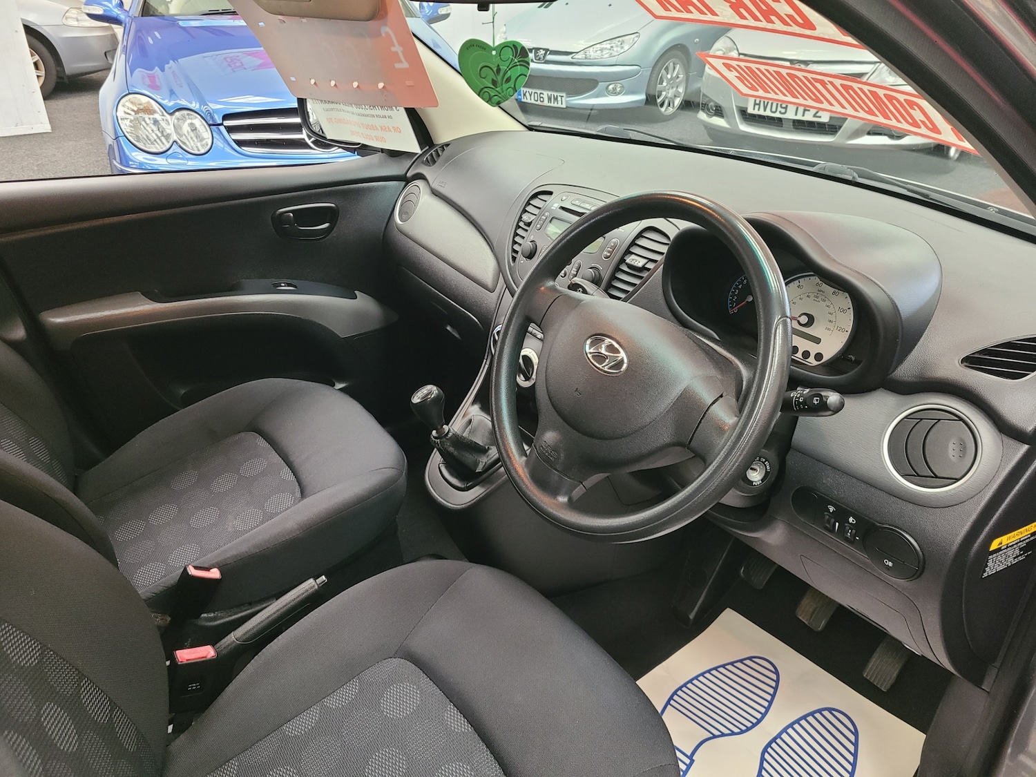 Used Hyundai i10 2010 for sale - 76374408: Photo 5