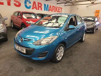 Used Mazda Mazda2 2011 for sale - 79057409: Photo
