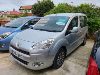 2015 (64) - 1.6 e-HDi Diesel 92 S Automatic 5-Door