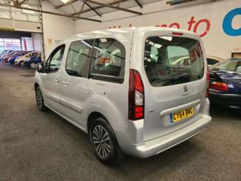 Used Peugeot Partner Tepee 2015 for sale - 74806518: Photo