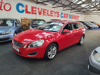 Used Volvo V60 2012 for sale - 76918905: Photo