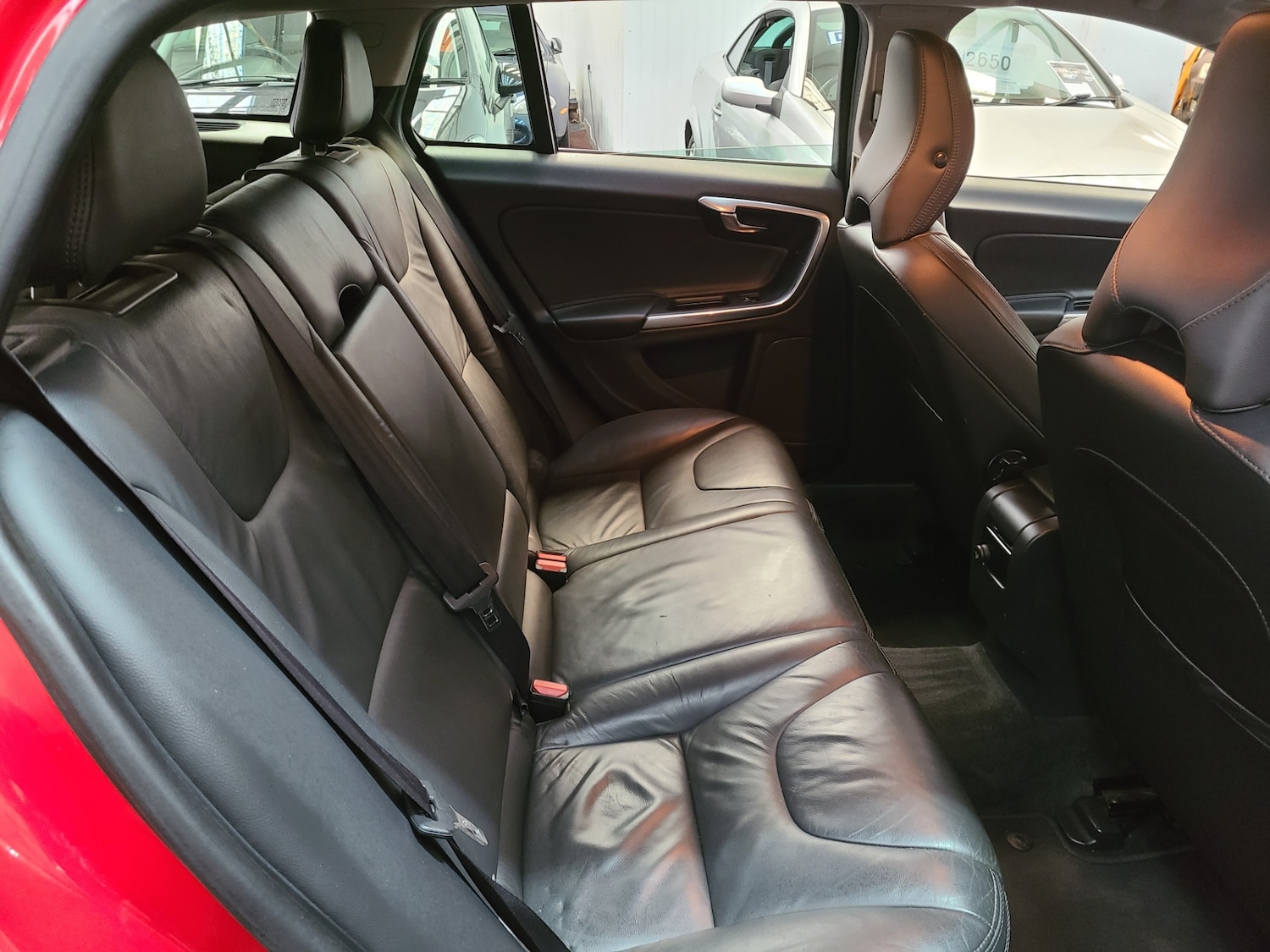 Used Volvo V60 2012 for sale - 76918905: Photo 6