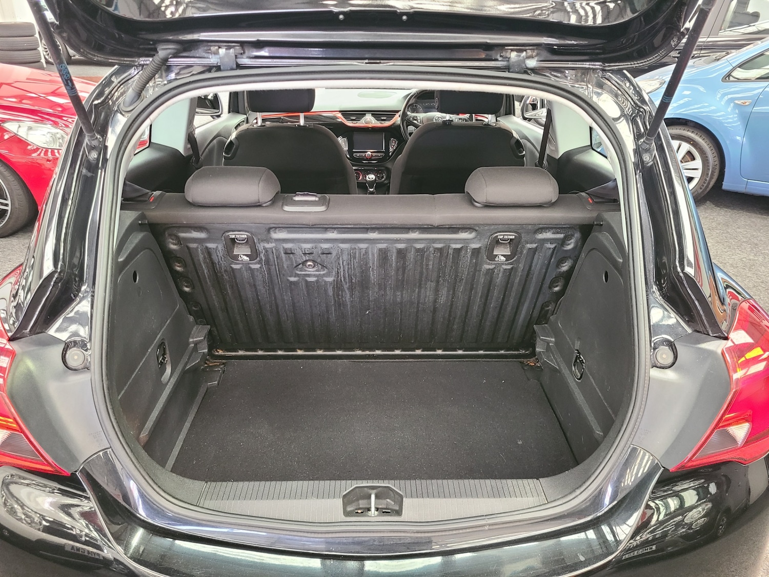 Used Vauxhall Corsa 2017 for sale - 75945612: Photo 8