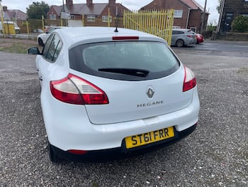 Used Renault Megane 2011 for sale - 79674481: Photo